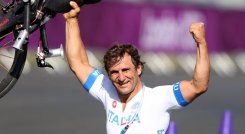 Murió Alex Zanardi, leyenda del automovilismo y campeón paralímpico