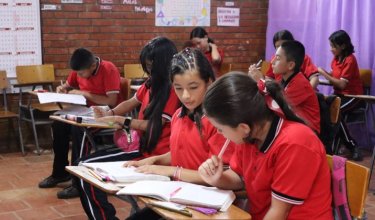 La administración departamental busca garantizar el derecho fundamental a la educación en un contexto de emergencia, promoviendo un enfoque integral. / Fotos: Cortesía / La Opinión 