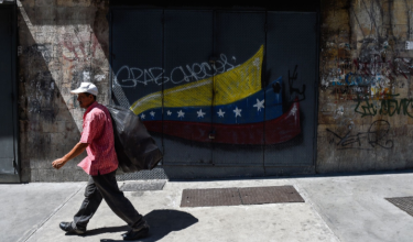 A un mes de la caída de Nicolás Maduro, todo sigue igual en Venezuela para el ciudadano de a pie.