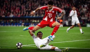 El guajiro en el segundo tiempo fue más participativo, marcó el gol decisivo del empate y generó la jugada para la anotación de Michael Olise,  que le dio la clasificación a los muniqueses. 