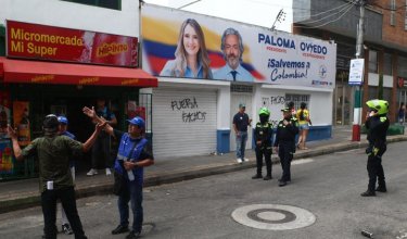 Vandalizan la sede de Paloma Valencia en Bucaramanga durante la marcha del 1 de mayo