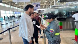 Este 15 de mayo arribó a Caracas un vuelo del programa Vuelve a la Patria procedente de Miami con 162 personas