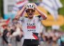 Igor Arrieta (UAE-Emirates) consiguió una heroica victoria en una lluviosa etapa en el Giro de Italia.