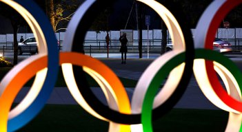 Si los Juegos se disputan finalmente estarán entre los más caros de la historia: unos 16.000 millones de dólares./ Foto:AFP