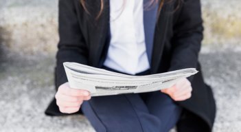 El modelo de publicidad impresa, que sustentó grandes nóminas y diarios a precios bajos, ha sido arrasado por las plataformas digitales. / Foto: Freepik.es
