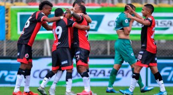 Luego de decretarse el inicio de la liquidación judicial, el motilón fue desafiliado de la Dimayor. Los hinchas aún esperan el regreso del club. / Archivo/La Opinión 