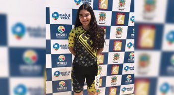 Angie Castro, del club Estrellas en Línea, ganó el bronce en prueba meta contra meta 200 metro./ Foto Cortesía