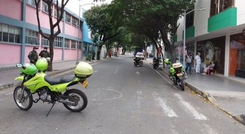 La Policía Metropolitana de Cúcuta adelantó las pesquisas del hecho, en la avenida 4 con calle 12. / Foto: Cristian Herrera.