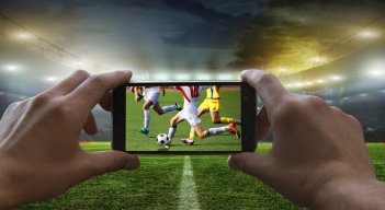 Los fieles seguidores de los equipos y los tenistas han encontrado en la tecnología el aliado perfecto para disfrutar de los partidos en la virtualidad. / Foto: Cortesía 