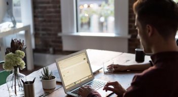 La crisis originada por la pandemia fue un acelerador de la educación en línea. / Foto: Colprensa