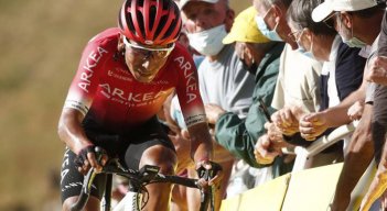 La competencia representó el regreso a las carreras de Nairo Quintana. / Foto: AFP