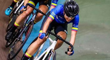 Daniela Carrero, ciclista rojinegra./ Foto Federación Colombiana de Ciclismo 