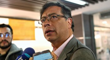 Gustavo Petro, Senador de Colombia.