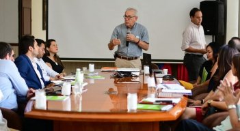 Jairo Yáñez sigue sin conectar su gobierno y sus planes con los cucuteños./Foto Archivo La Opinión