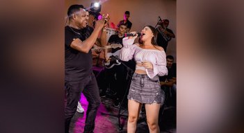Los hermanos Quintero fueron invitados a una fiesta privada