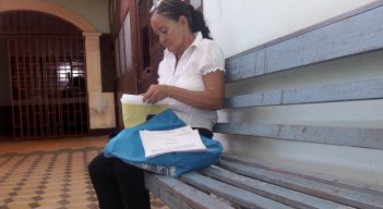 Hay aspectos culturales que obligan a la mujer a asumir solas las responsabilidades familiares. / Foto Cortesía