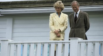 'Philip: The King Without a Crow' cuenta la historia de cómo el príncipe Felipe, duque de Edimburgo, debió renunciar a su carrera naval. / Foto: Cortesía
