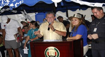 Ramiro Suárez Corzo, alcalde de Cúcuta entre 2004 y 2007, de manera interrumpida, está comprometido en dos homicidios. 