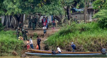 Los acontecimientos se dan además como producto de la ausencia de una política de seguridad fronteriza y las ventanas de oportunidad que el cierre de la frontera colombo venezolana ha generado para el crimen organizado y para grupos armados. / Foto: AFP