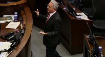 Álvaro Uribe Vélez.