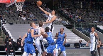 El campeonato de baloncesto de la NBA se ha visto afectado por los casos de COVID-19