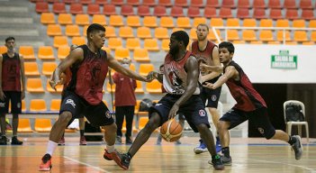 Keyron Sheard, jugador estadounidense al servicio de Motilones del Norte. 