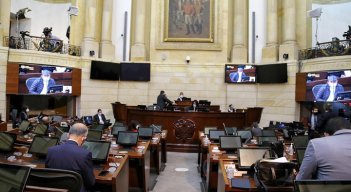 En el Congreso de la República hace tránsito el proyecto de reforma a la salud. según la cual las llamadas empresas promotoras de salud deberán competir en calidad por  los servicios que les prestan a los usuarios. / Foto: Colprensa