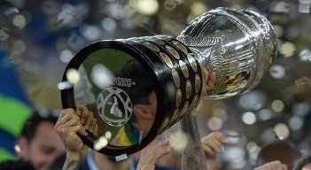 La Copa América de fútbol es un dilema para la Conmebol