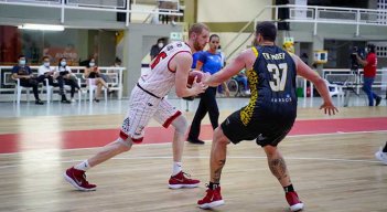 Nick Evans jugador de Motilones del Norte