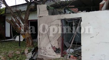 Así quedó la zona donde ocurrió la detonación del artefacto explosivo en el casco urbano de Tibú. / Foto: Cortesía