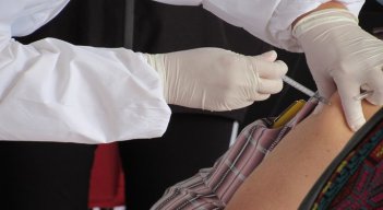 Las autoridades de salud reforzaron las medidas para prevenir el contagio. / Roberto Ospino