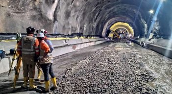 En el Túnel de Pamplona, de 1.400 metros, ya se ha impermeabilizado 435 metros. /Foto suministrada