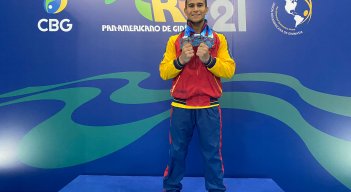 Gimnasta Javier Sandoval 