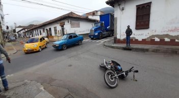 Este año se han registrado 40 choques. En 36 de ellos se han  reportado daños materiales y en los otros 4, varios lesionados.