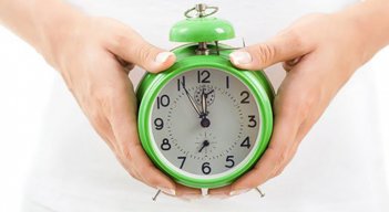 Reloj biológico femenino.