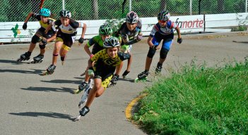 Inició la temporada del patinaje rojinegro.