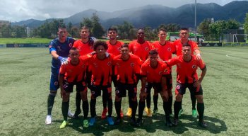 La Selección Norte Sub-21 de Fútbol es dirigida por Miguel Navarra.