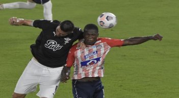  Junior perdió 3-4 frente a Libertad de Paraguay en el estadio Metropolitano de Barranquilla, en el juego de ida de los octavos de final de la Copa Sudamericana 2021./Foto: Colprensa