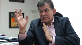León Valencia, escritor y director de la Fundación Paz y Reconciliación.