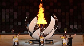 Los Juegos Paralímpicos comenzaron este martes con el encendido de la llama olímpica.