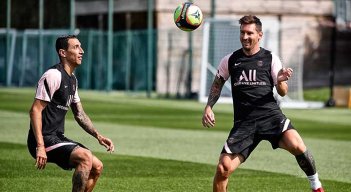 Lionel Messi disfrutó de su primer entrenamiento con el París Saint Germain.