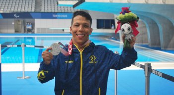  Nelson Crispín, nadador.