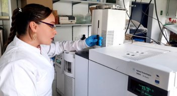 La docente Aylen Jaimes Mogollón, hace parte del equipo de investigadores de Unipamplona