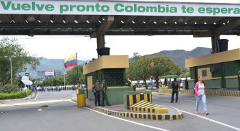 Los pasos fronterizos con Venezuela siguen cerrados y las relaciones congeladas./Foto archivo La Opiniòn