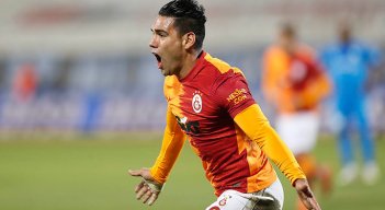 Radamel Falcao García, goleador colombiano. 
