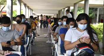Vacunación Universidad Libre.