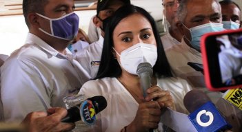 La gobernante del estado Táchira aseguró que la economía de trochas moviliza al menos 12 millones de dólares mensuales. 