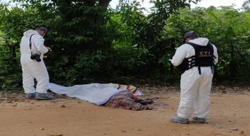 En menos de 48 horas de la visita del ministro de Defensa sobrevino la masacre en Puerto León. 