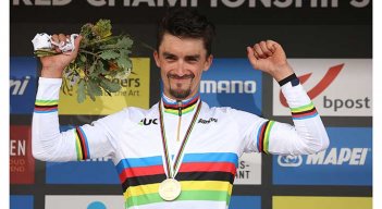 El ciclista ffrancés julian alaphilippe repite título de campeón del mundo de ruta.