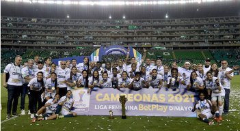 Deportivo Cali femenino campeón de la liga 2021. 